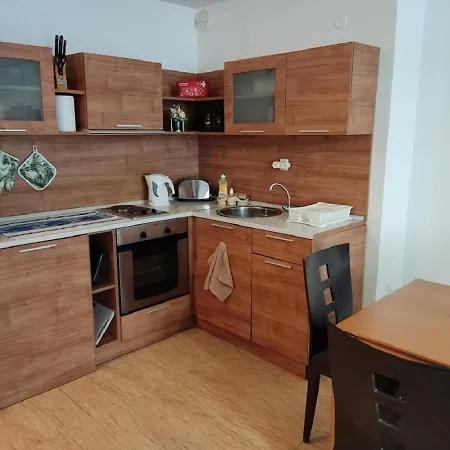 Dean's Cozy 2 Bed At Sunny Sunny Beach